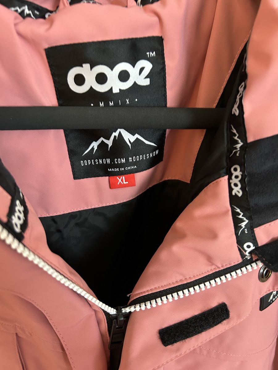 Dope Vestes: Dope Snowboard/Skijacke rosa – Neuf avec emballage d'origine à Jona par tra.sch 2