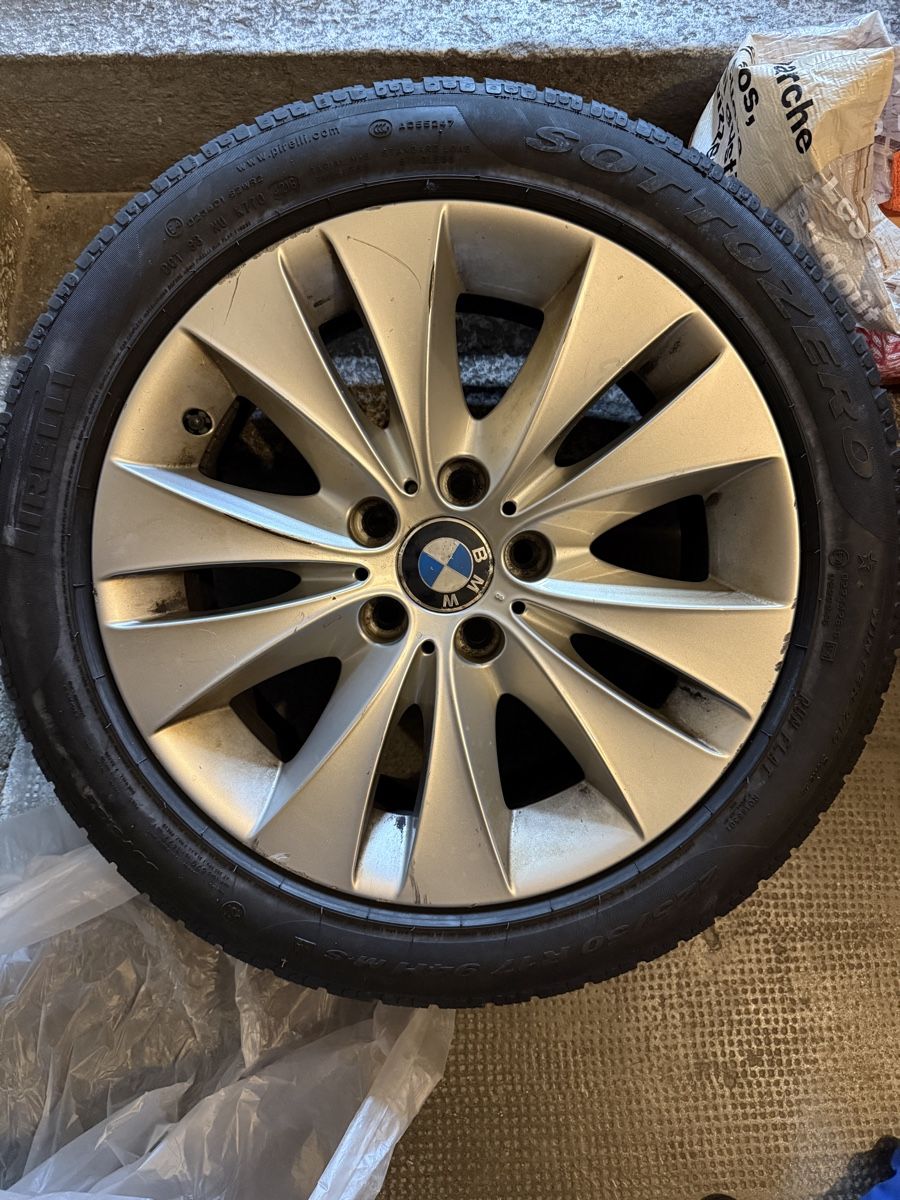 Pneus & Kompletträder: BMW Winterrad 225/50 R17 94H M+S Run Flat. – Gebraucht aus Zürich von X99
