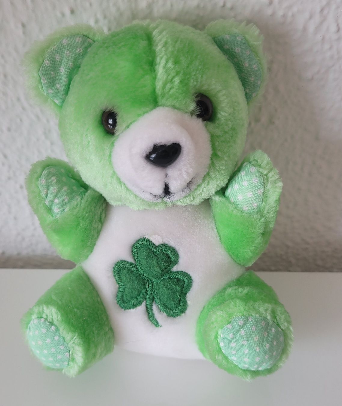 Giocattoli: Teddybär Plüschbär grün mit Kleeblatt – Usato da Zürich venduto da fourpaws