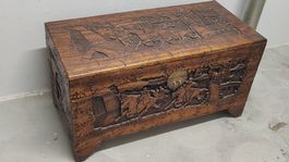 Antike kleine Truhe, asiatisch (RR)