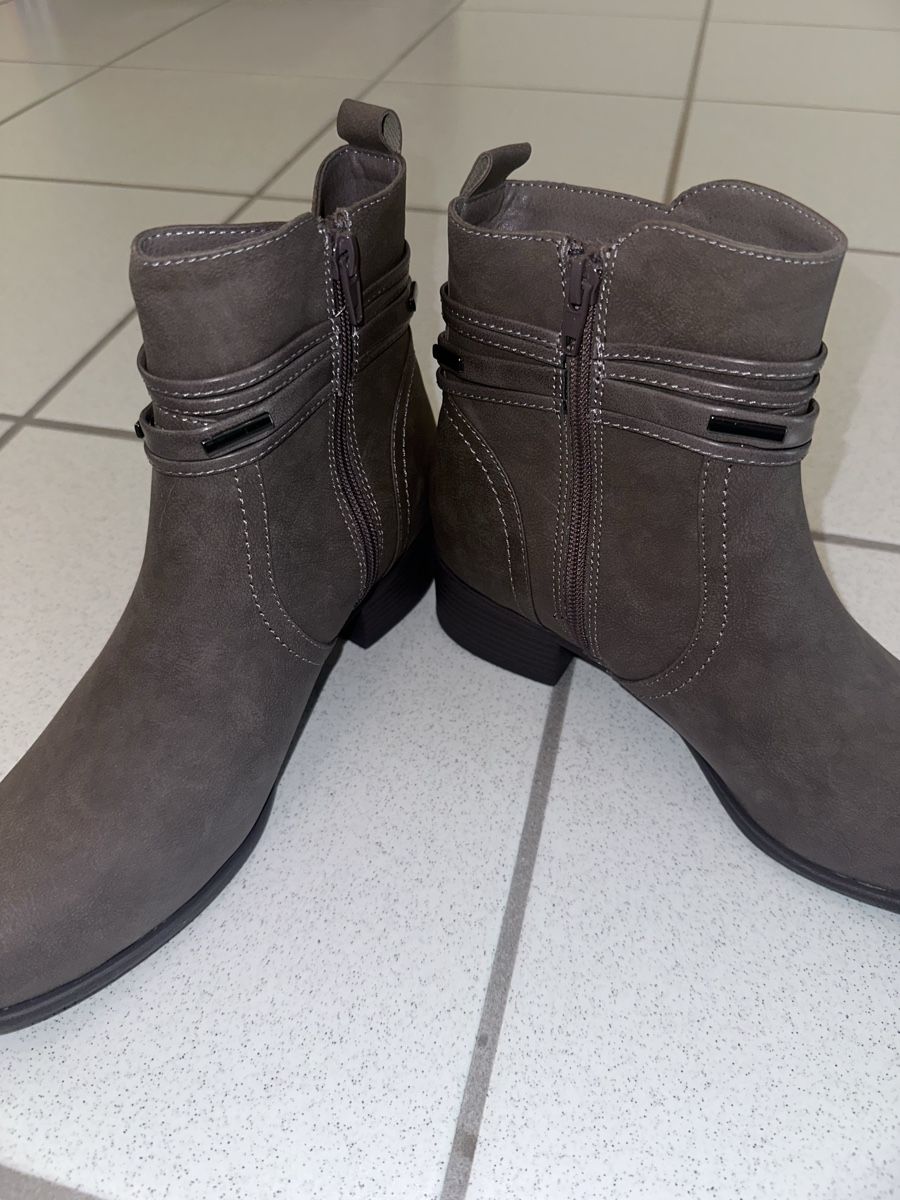 Graceland Damenschuhe: Stiefeletten Gr. 40 – Gebraucht aus Buus von 2019dp 4