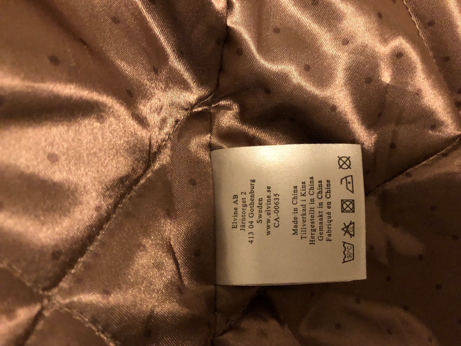 Elvine Giacche: ELVINE - Winterjacke – Usato da Bubikon venduto da tokidoki 4