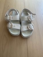 Sandalette von Stradivarius
