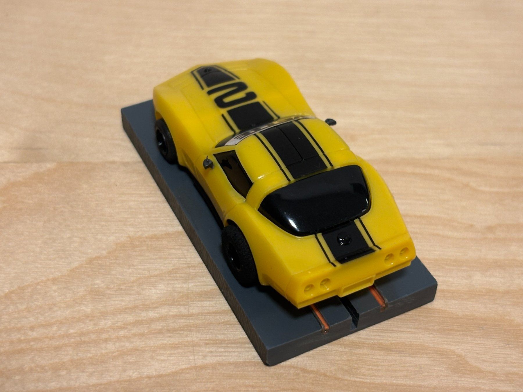 Tyco Piste: Tyco Corvette gelb/schwarz #2 – Usato da Bülach venduto da h0slotch 2