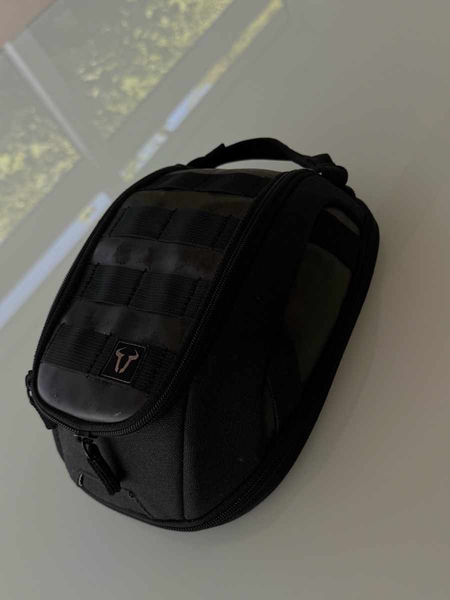 SW-Motech Taschen: magnetisch!! sw motech, tankrucksack, legend gear – Gebraucht aus sargans von lnoa 1