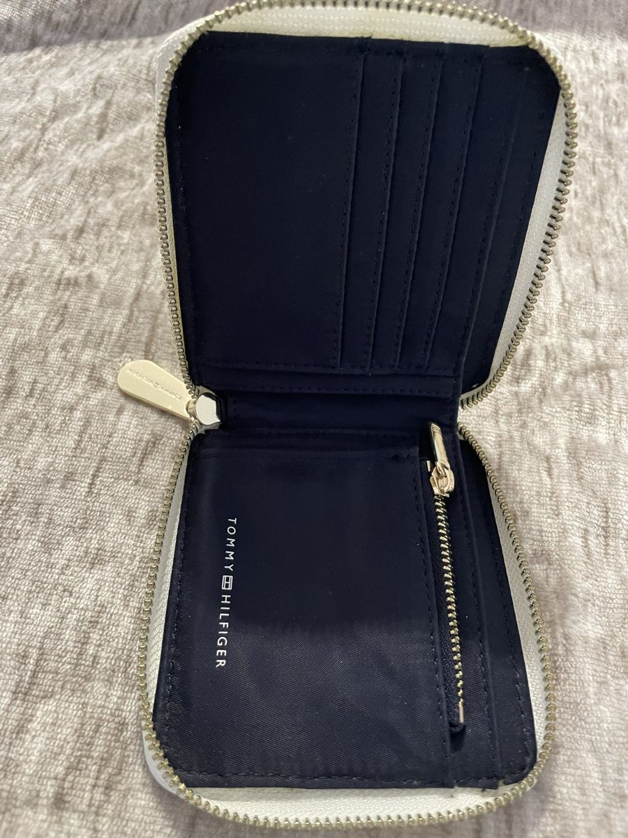 Tommy Hilfiger Portafogli: Tommy Hilfiger Portemonnaie – Usato da Rheineck venduto da cha_p9qy 2