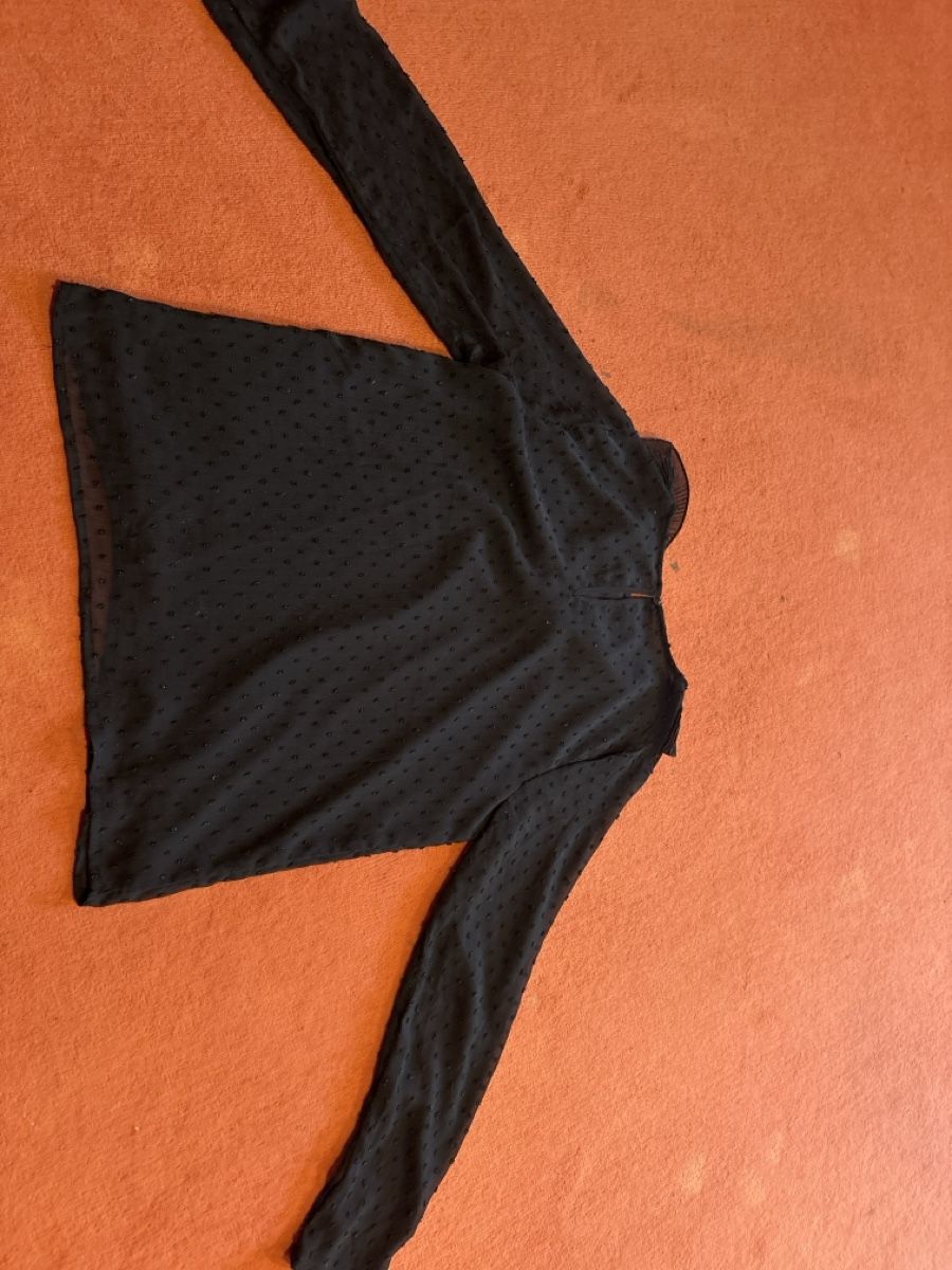 Camicette: Schwarze Bluse – Usato da Affoltern am Albis venduto da tam_5vn5 3