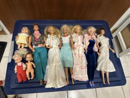 Konvolut Barbie Puppen und Zubehör 