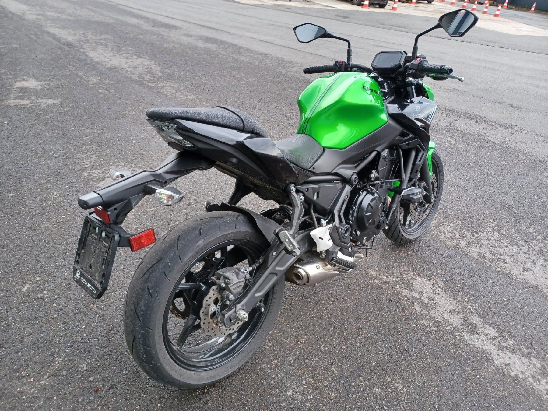 Kawasaki Route: Moto Kawasaki Z650 – D'occasion à Yverdon-les-Bains par