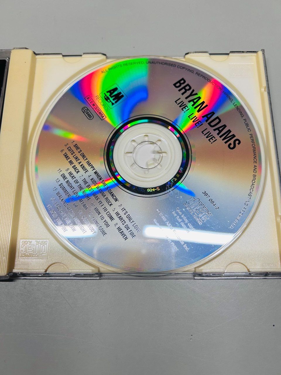 CD: Live! Live! Live!" di Bryan Adams – Usato da Giubiasco venduto da LorisVale 3