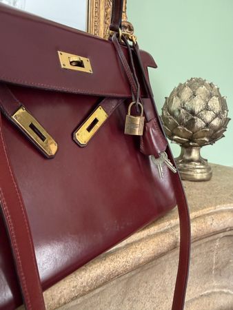 Vintage Hermès Kelly 28 Retourné ink Schultergurt / Bordeaux
