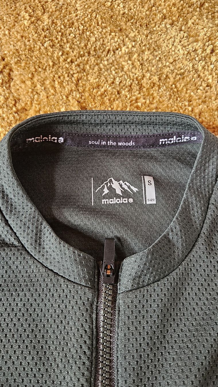 Maloja Leibchen & Hosen: Jersey Maloja, kaki, size S  – Neu (gemäss Beschreibung) aus Bulle von tiff_1992 1