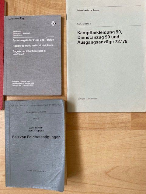 Livres: LOT REGLEMENTE  CH ARMEE – D'occasion à Chur par silbermon 3