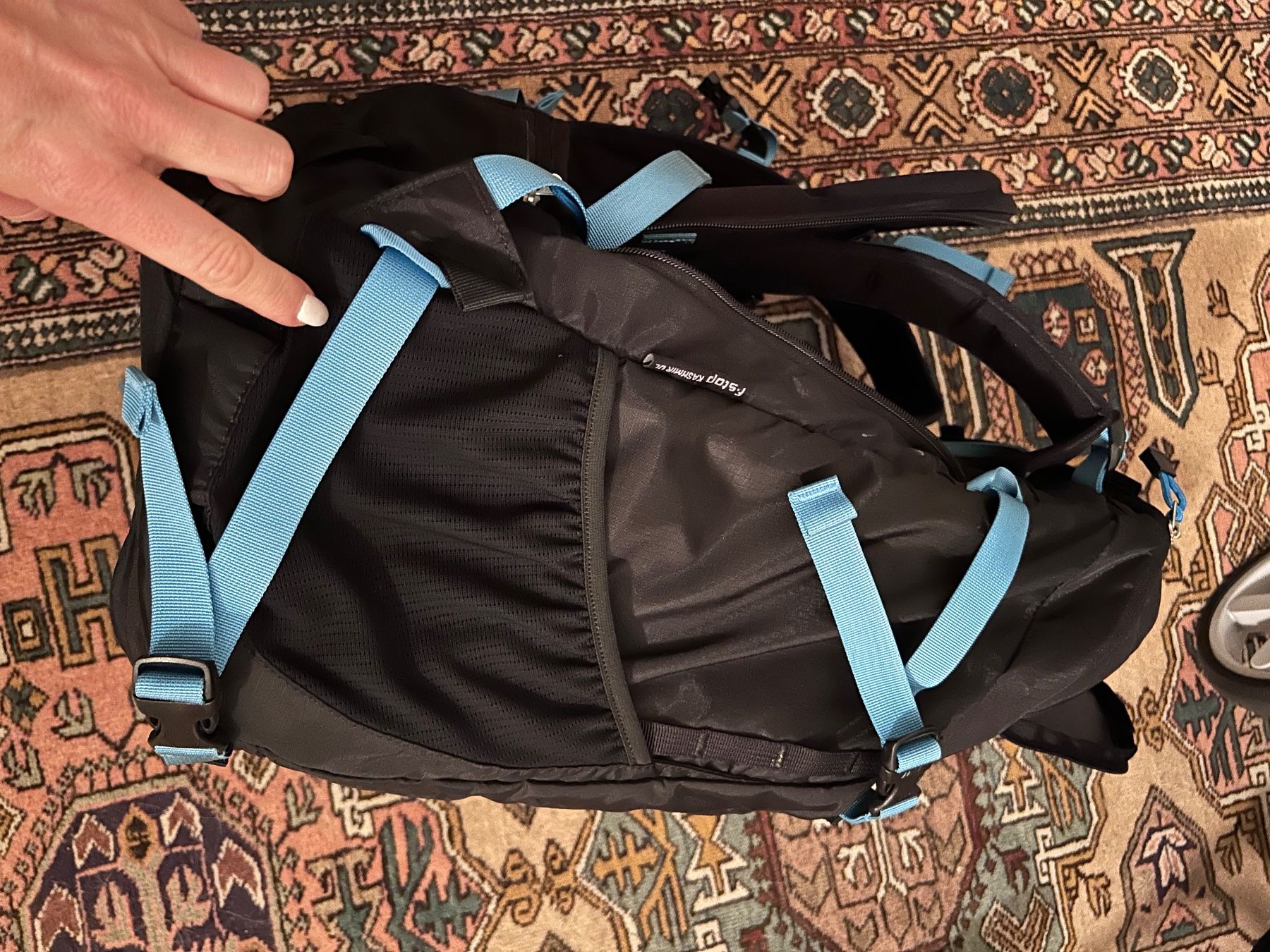 Zaini: F-Stop Loka UL 37L Camera Backpack (Black/Blue) – Usato da Wädenswil venduto da lucy-ethel 6