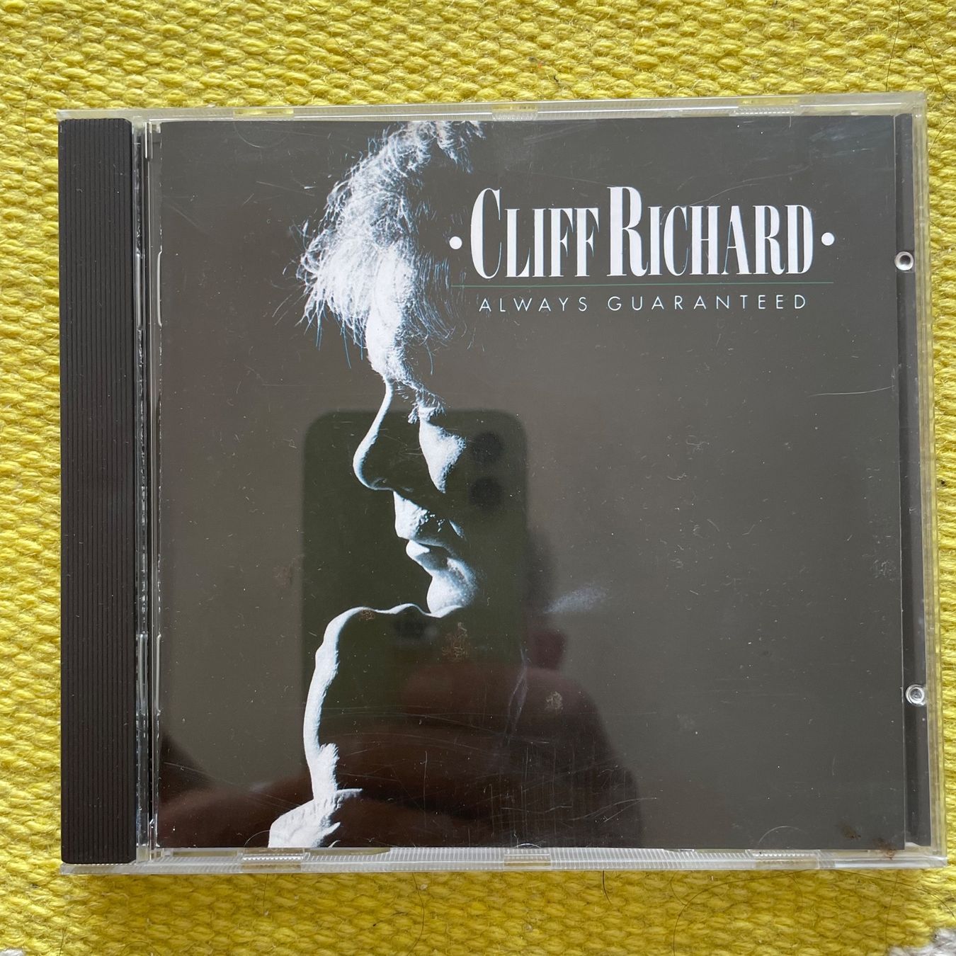 CD: CLIFF RICHARD-ALWAYS GUARANTEED – Usato da Rorschacherberg venduto da CD-Roli