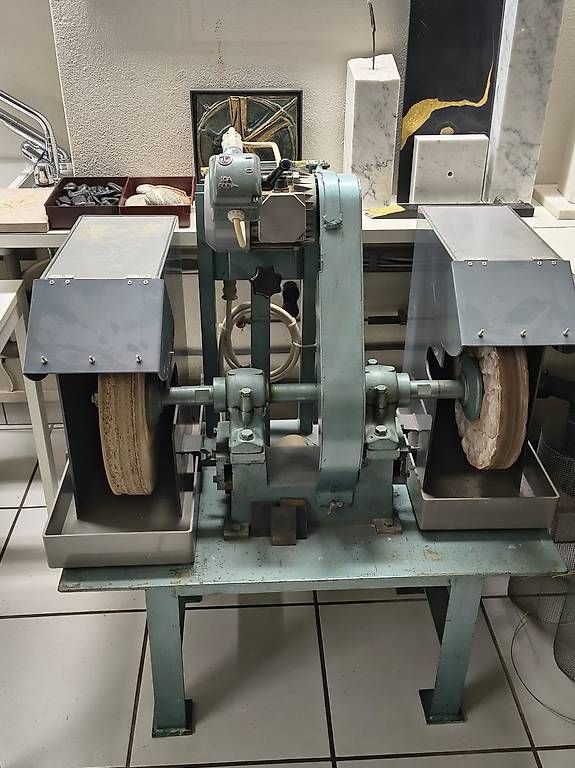 Tutte le macchine: Steinpoliermaschine Wilhelm Kruel – Usato da Rüedisbach venduto da Onlinemarkt