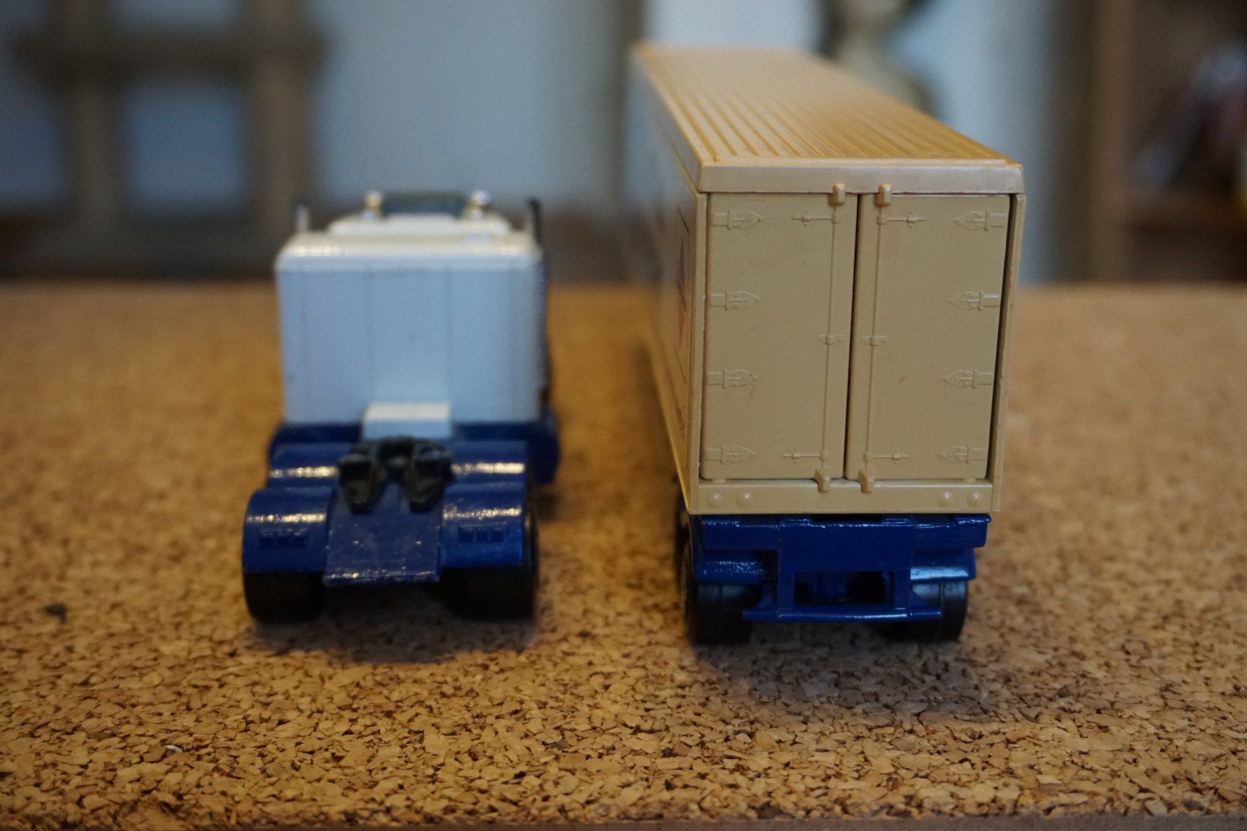 Matchbox Modellini d'auto: Matchbox SK Peterbilt Satelschlepper COOL !!!!!!!!!!!!!!! – Usato da Reiden venduto da Doppeldecker69 3