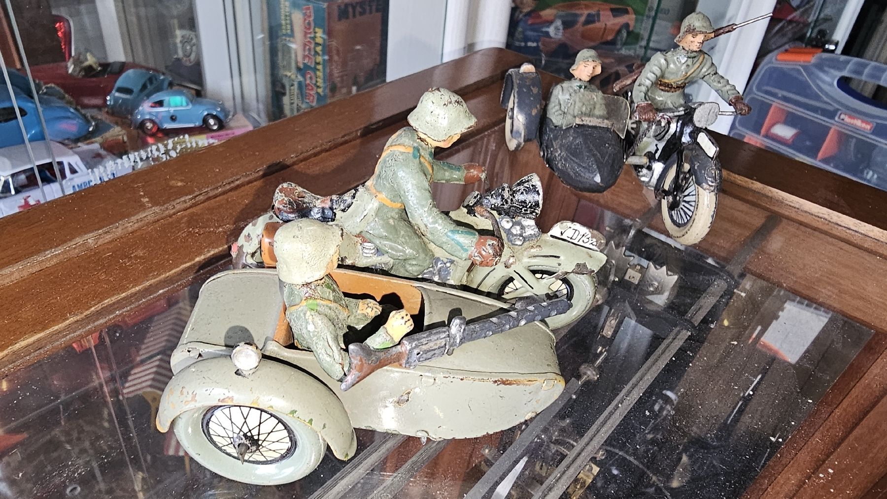 Tutte le decorazioni: 2 motos side-cars ELASTOLIN – Usato da Lausanne venduto da monisar01 2