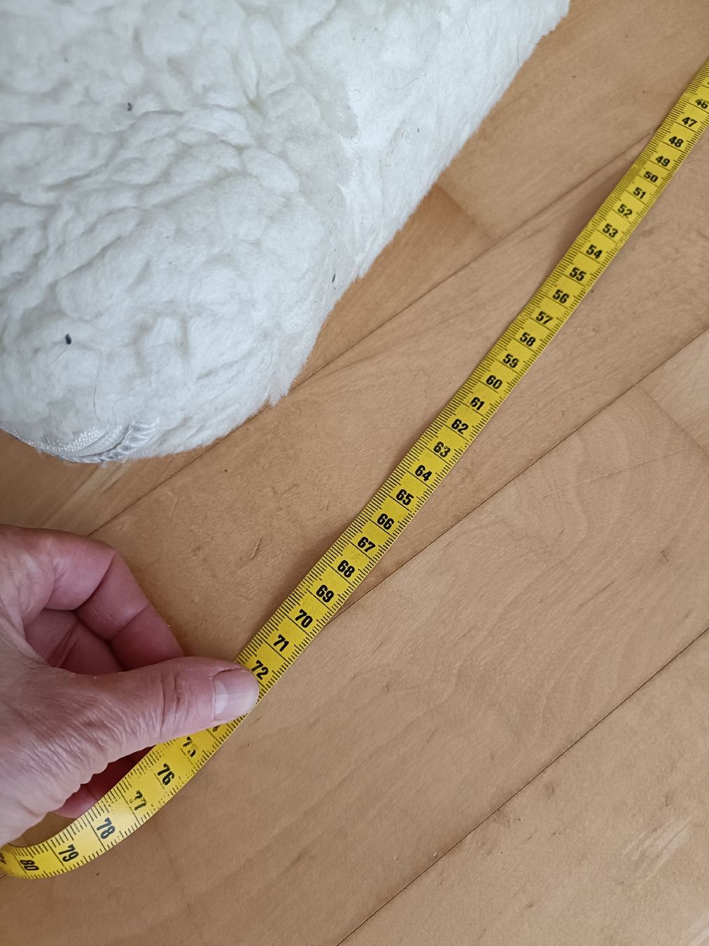 Cuscini: Kissen mit Merino-Kasmir – Nuovo (secondo la descrizione) da Gossau SG venduto da scania1509 4