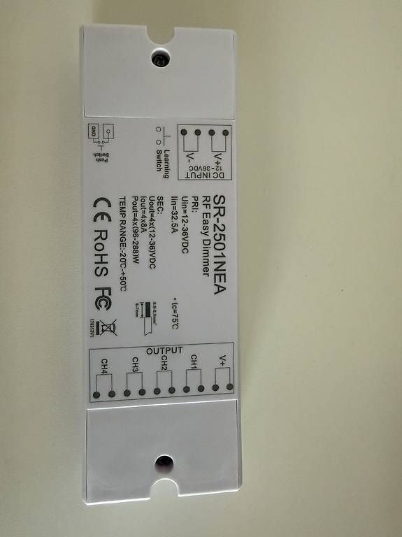 Systèmes de contrôle: LED Controller Funkempfänger – D'occasion à Küssnacht am Rigi par rad_7xgh