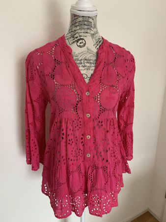 Neuwertige Lochstickerei- Bluse von Kate Storm in Gr.36