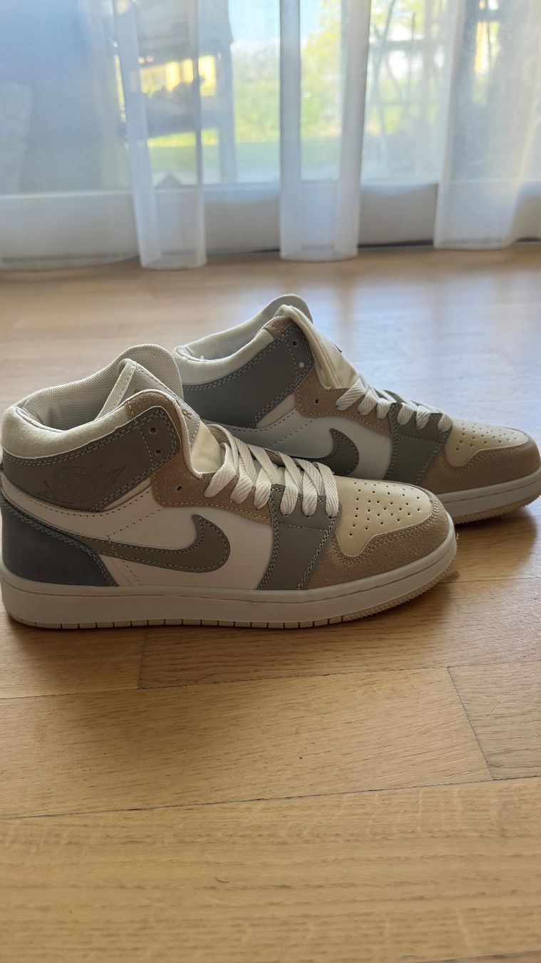 Jordan Scarpe da uomo: Jordan Air 1 Mid Gr. 41 – Nuovo e nell'imballaggio originale da Beringen venduto da cnonlloyd