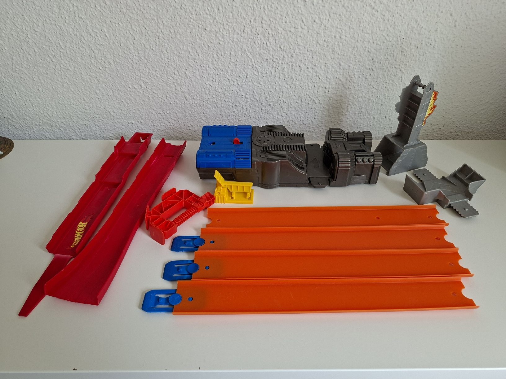 Hot Wheels Piste: Hot Wheels Spielset – Usato da Rombach venduto da kelebek12 1