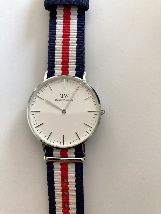 Damenuhr Daniel Wellington CLASSIC B36S12 NEUWERTIG Kaufen auf Ricardo