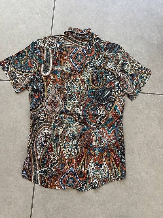 Chemises: Chemise cashemire L – Neuf (Voir description) à Confignon par MVAR 1