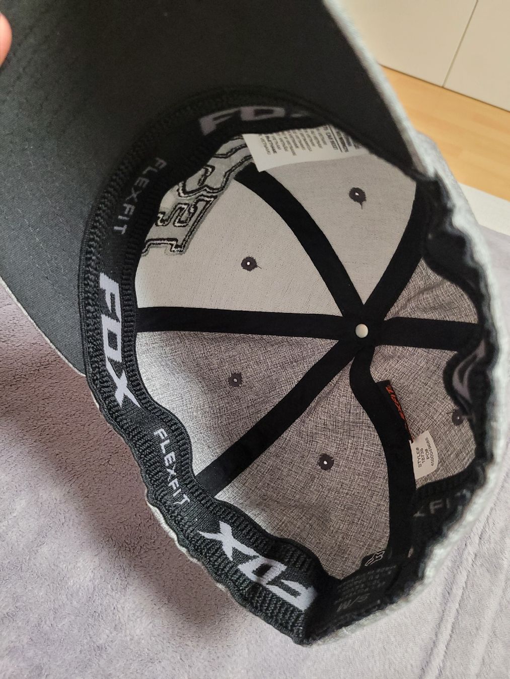 Flexfit Hüte, Mützen & Caps: Casquette FOX S/M Flexfit - The Original – Neu und originalverpackt aus Courtaman von Bluejazz 5