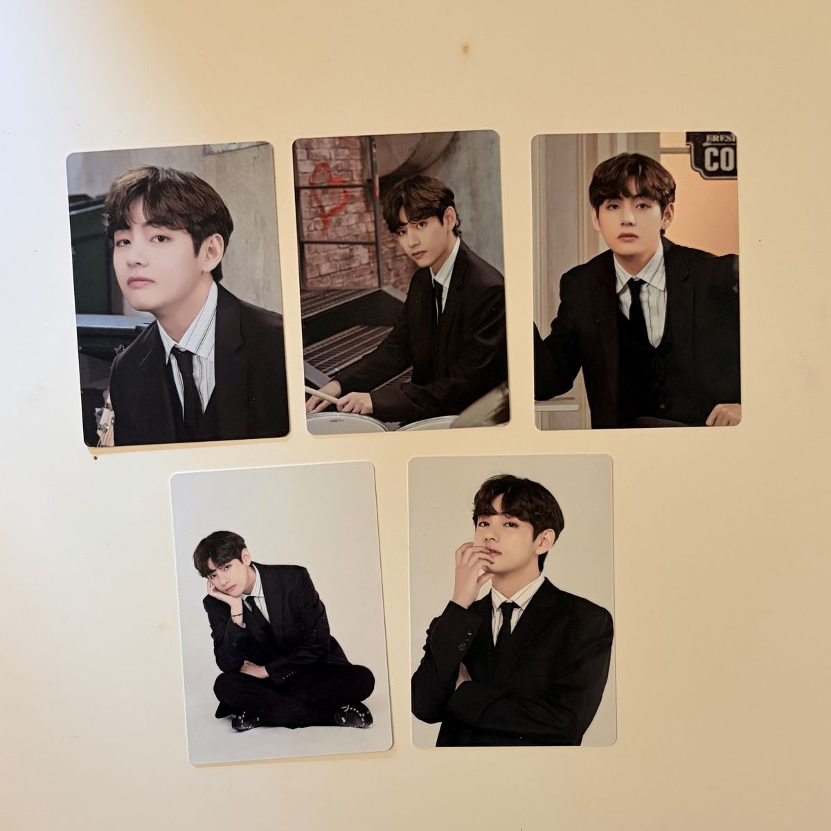 Sammelbilder & Trading cards: BTS V Taehyung mini photocards PTD – Neu (gemäss Beschreibung) aus Berikon von nao_5qbr