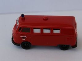 VW T1, Krankenwagen, Berufsfeuerwehr Köln, Brekina, HO, Neu