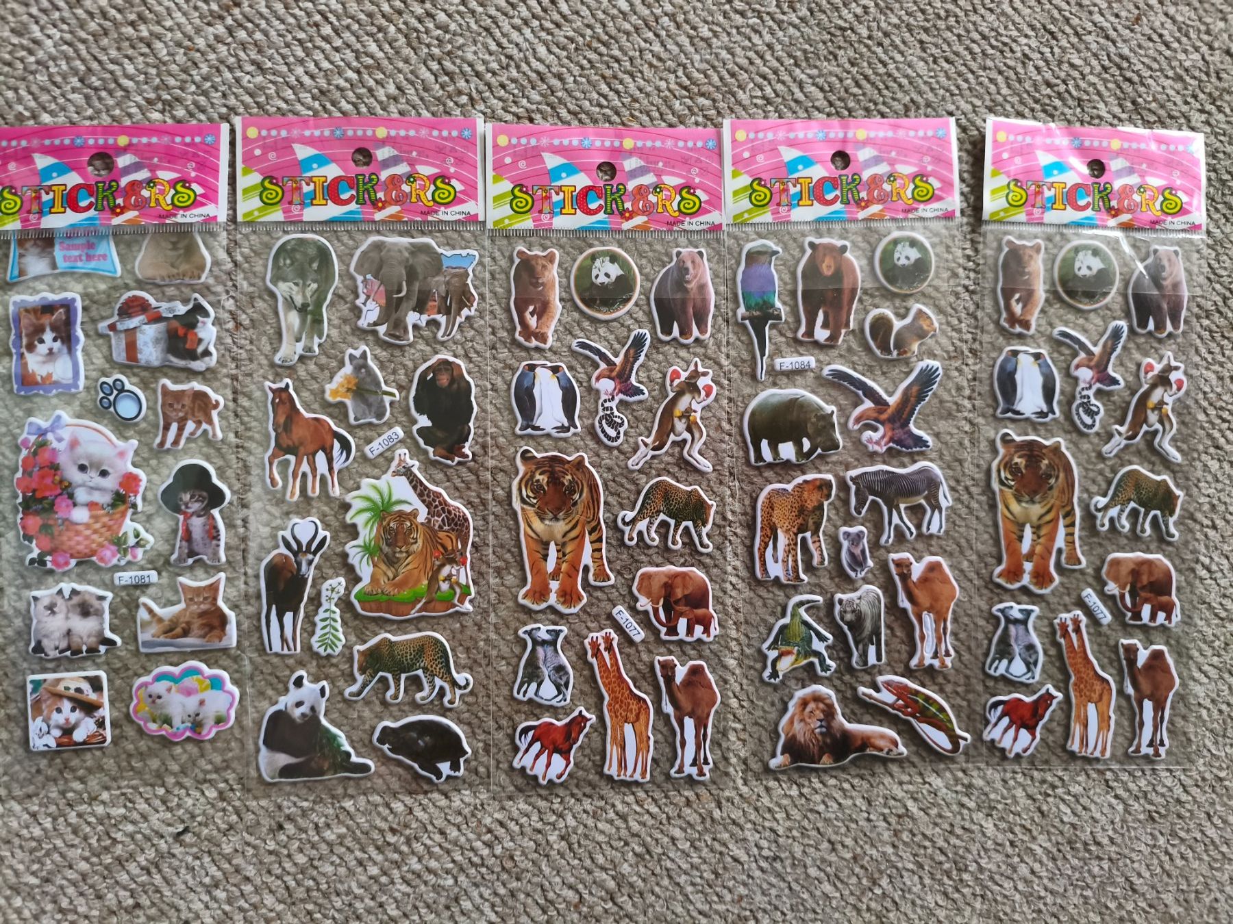 Sticker: Bogen, Viele 3D Tiere Sticker, Tiger, Bär etc. – Nuovo e nell'imballaggio originale da Vogelsang AG venduto da miinlade