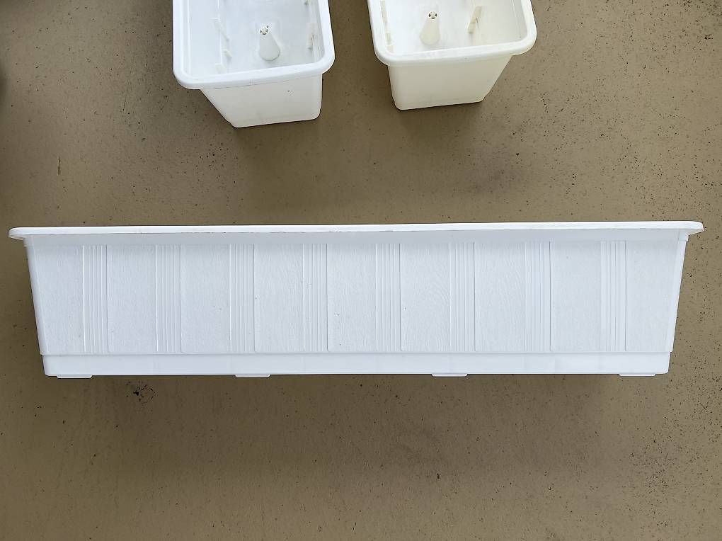 Pots de fleurs: Balkonkästen und Blumentöpfe – D'occasion à Kreuzlingen par tschneeweis 1