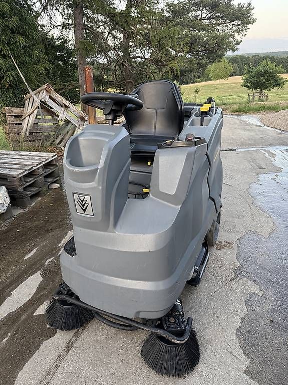 Kärcher Tutte le macchine: Autolaveuse Karcher B150 – Usato da Crassier venduto da pet_sn9s