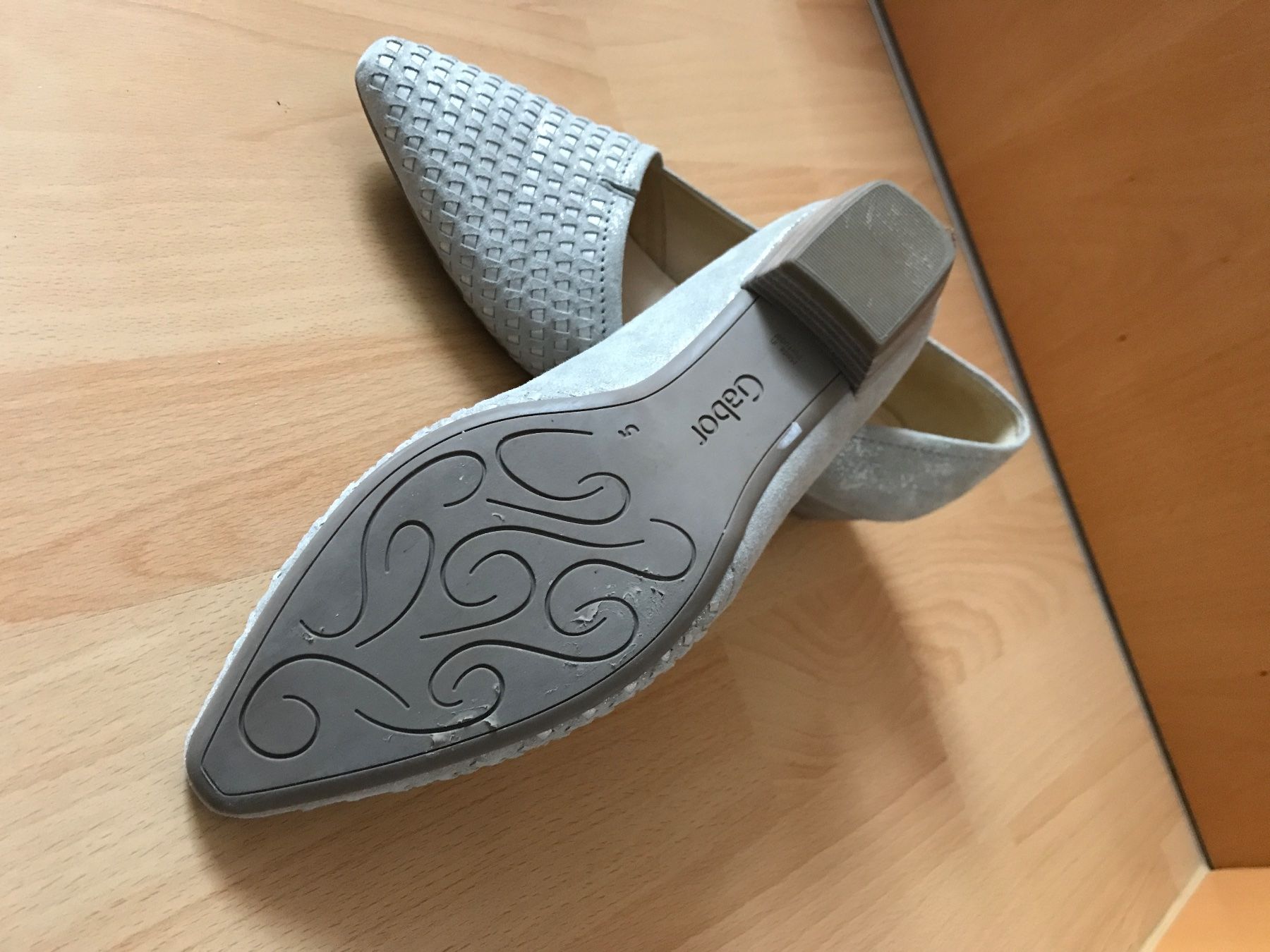 Gabor Chaussures femmes: Damen-Pumps Gabor Grösse 38 hellbeige – D'occasion à Oberglatt ZH par Willma7 2