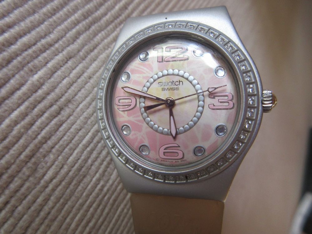 Swatch Orologi: stylische SWATCH Damen Uhr/ Diamonds are forever – Usato da Kiental venduto da Anna8702