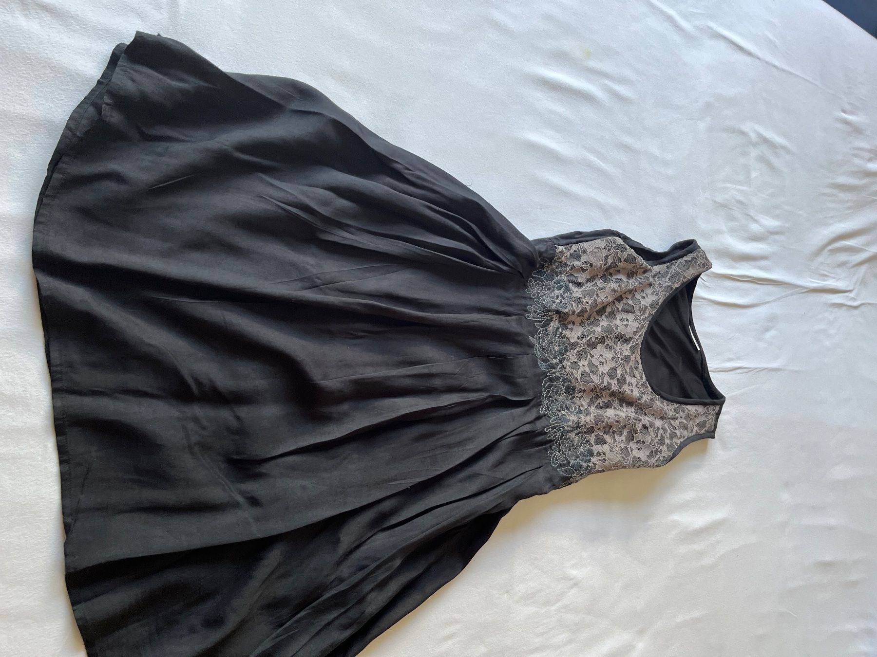 Vestiti: Kleid – Usato da Davos Wiesen venduto da Roseli21 1