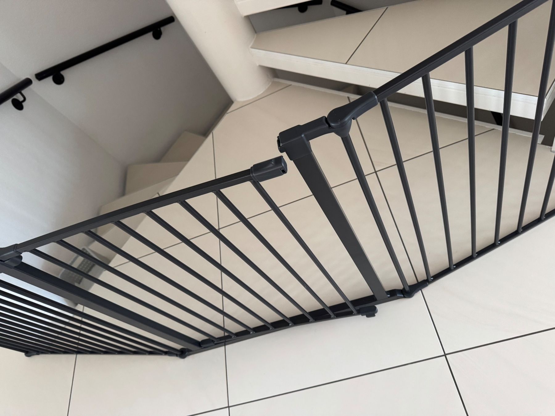 Tutto per la sicurezza: Baby/Kinder Absperrgitter – Usato da Langenthal venduto da chirlis 1