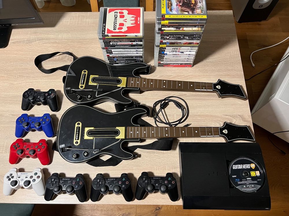 Playstation 3, Guitar Hero, 34 Spiele Kaufen auf Ricardo