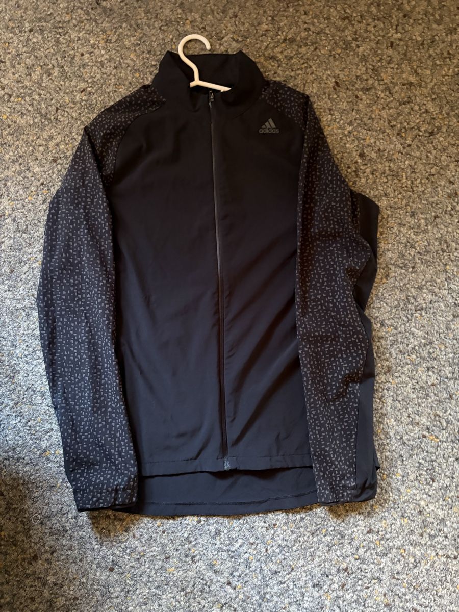 Adidas Jacken: Neu Adidas running Jacke, Gr.M – Neu (gemäss Beschreibung) aus Klosters Dorf von mis_y95d 1