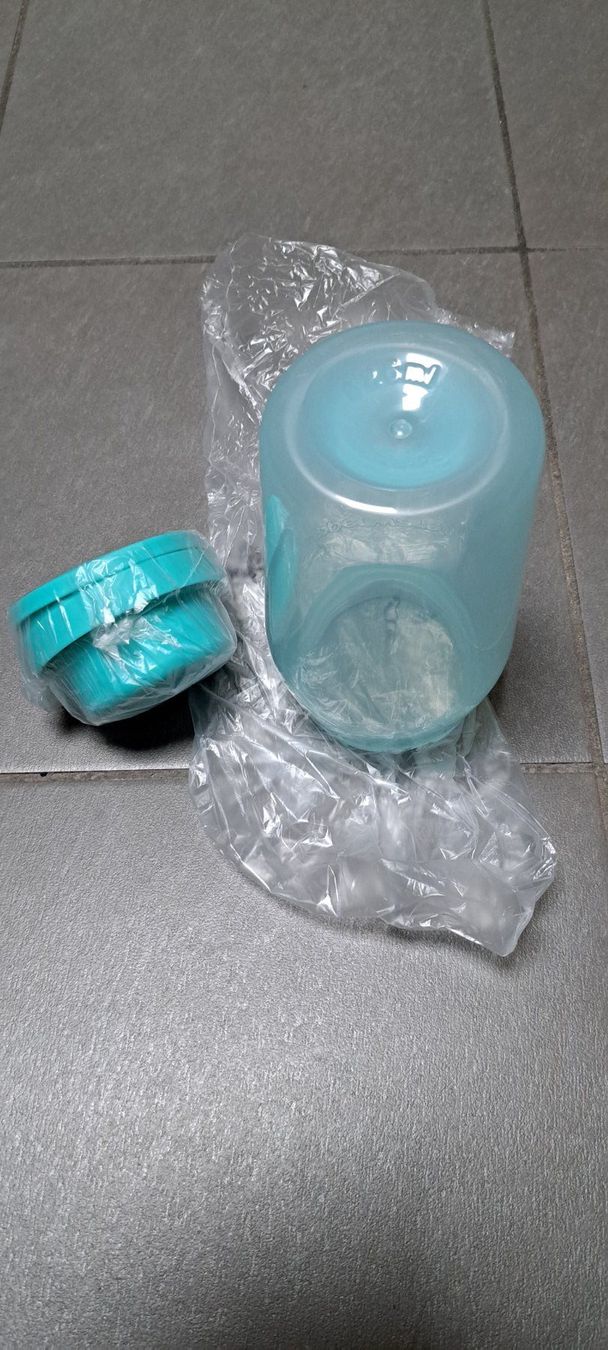 Tupperware Contenitori & Simili: Tupperware, universal Jar, 825ml (C195) – Nuovo e nell'imballaggio originale da Lussery-Villars venduto da pousinete02 1