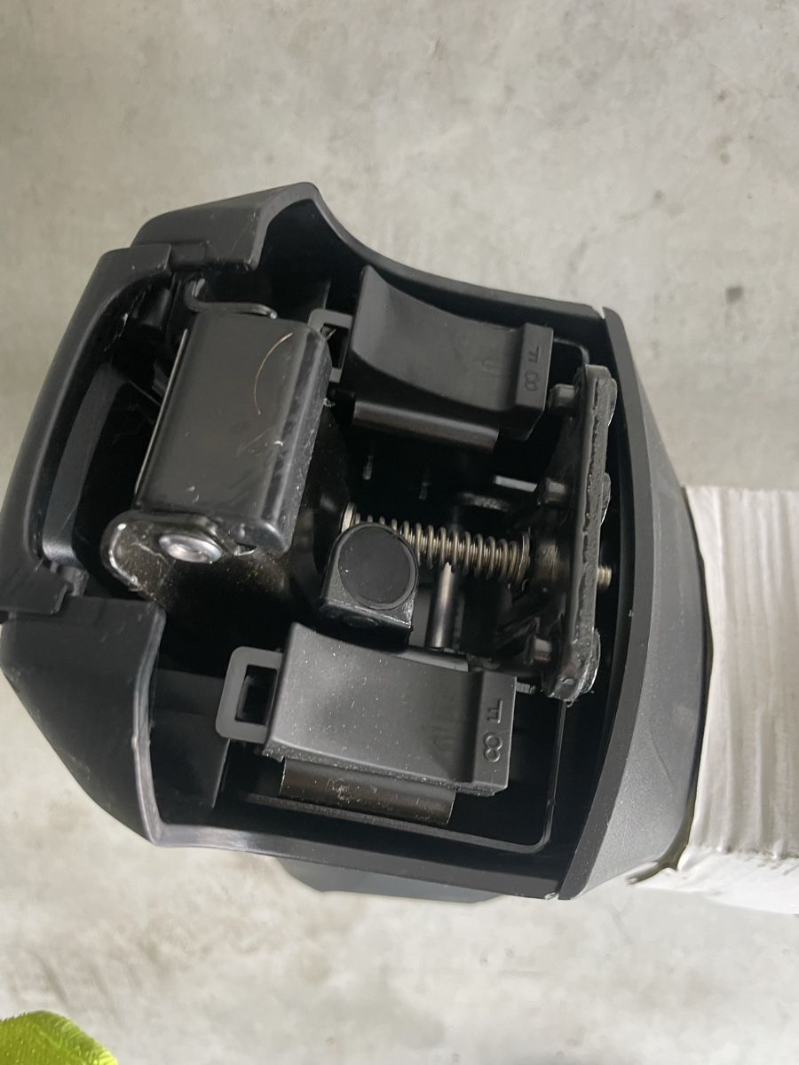 Portapacchi: AUDI Q8 Dachträger Teilnr. 4M8.860.019 – Nuovo e nell'imballaggio originale da Rorschacherberg venduto da drdupor 3