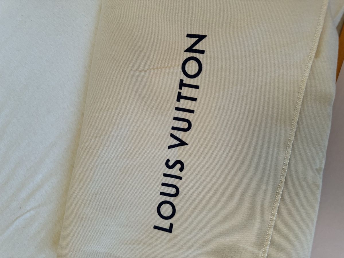 Louis Vuitton Taschen: Louis Vuitton Clutch by Tyler, the Creator – Gebraucht aus Stettlen von enr_c5lt 2
