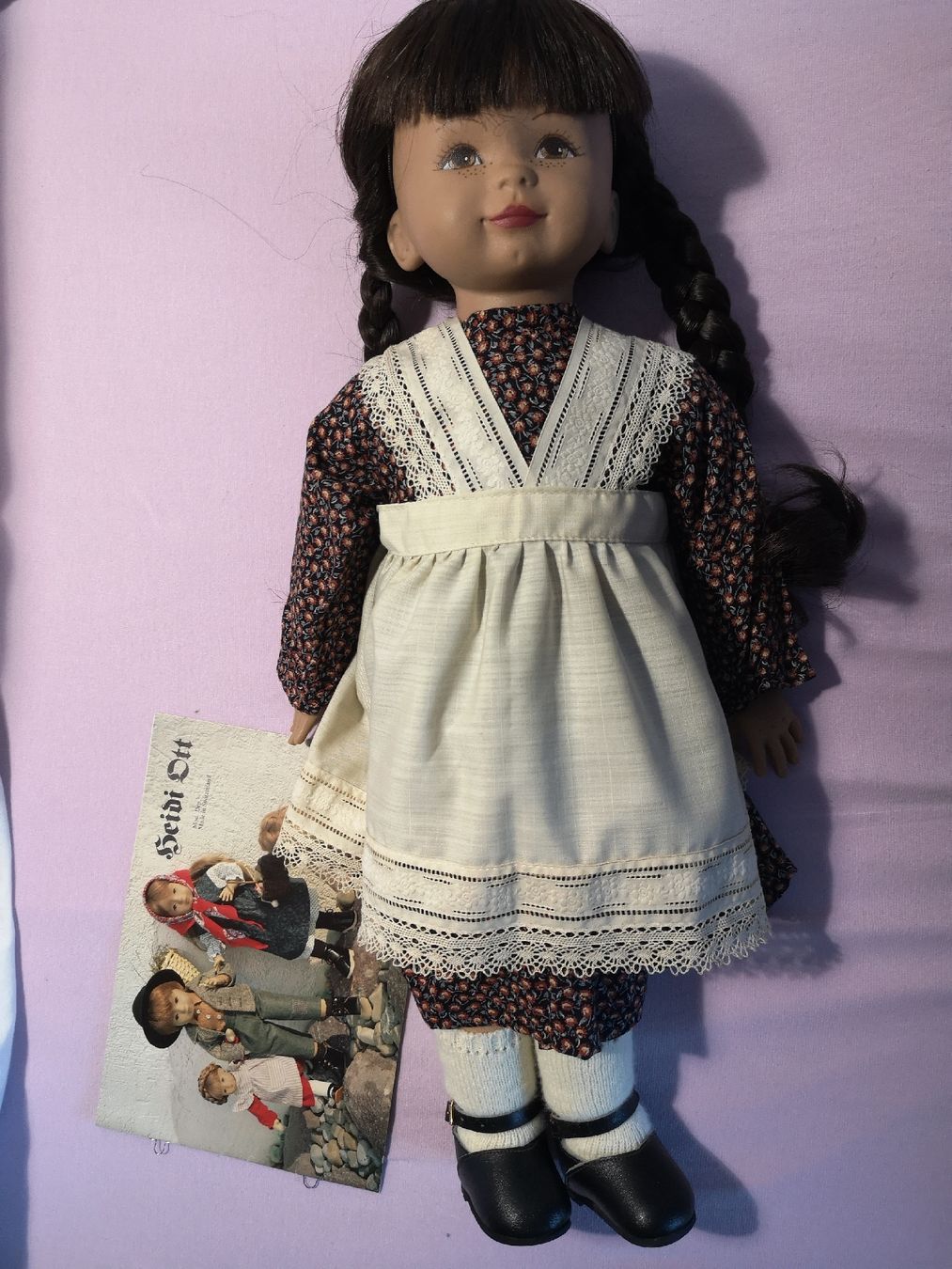 Heidi ott Bambole: HEIDI OTT PUPPE MAYA – Usato da MUEHLEBERG venduto da Cocolinette
