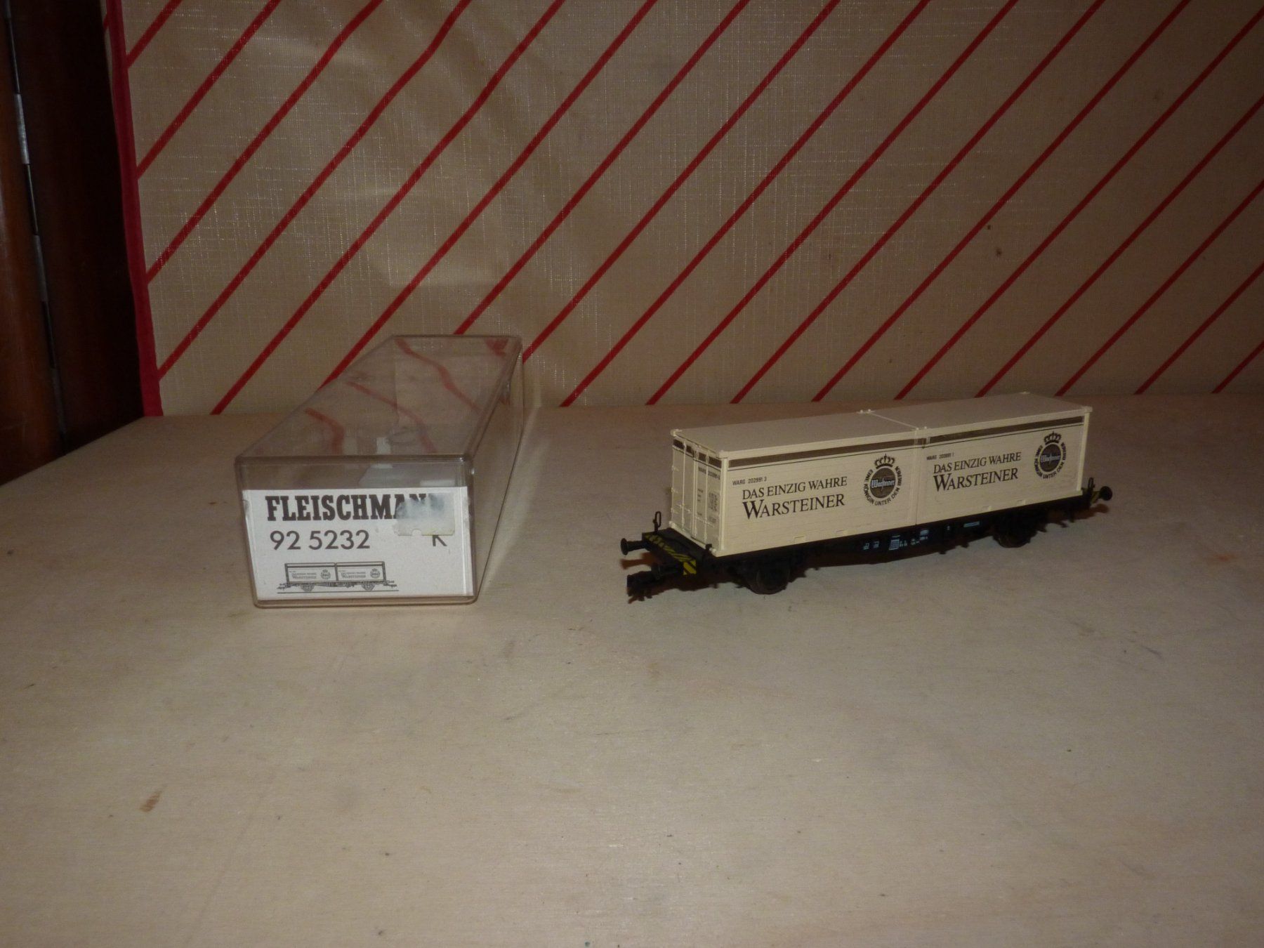 Fleischmann Modelleisenbahnen: Güterwagen Fleischmann Spur H0 – Gebraucht aus Rudolfstetten von Rrst1968