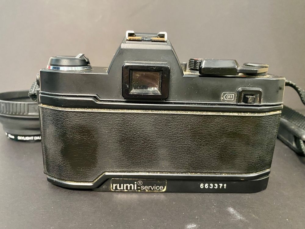 Konica Autoreflex TC + filtre Vivitar 55mm Skylight(1A) 5