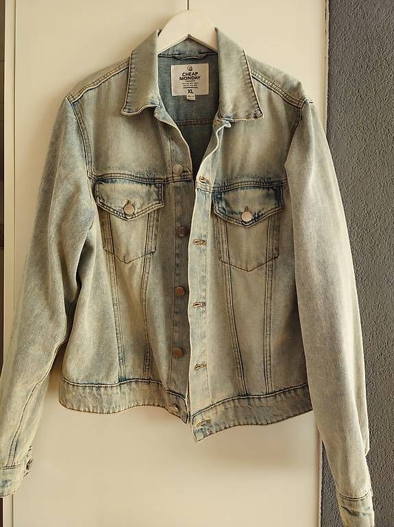 Giacche: Cheap Monday Jeansjacke XL – Usato da oensingen venduto da df1988