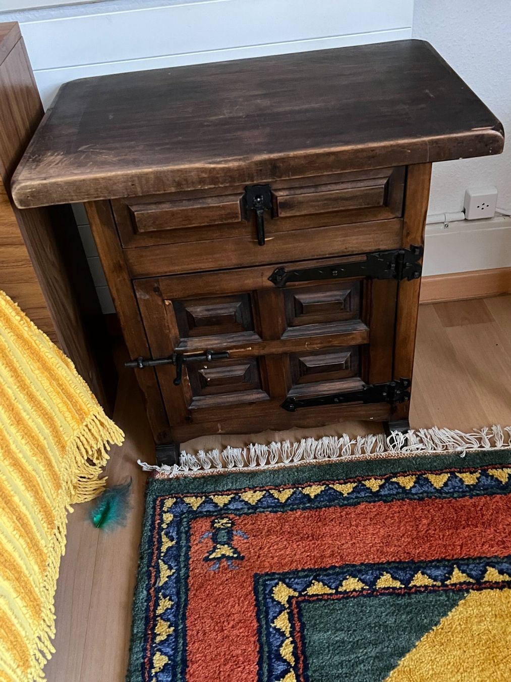 Cassettiere: Kleine Kommede Holz – Usato da Wettingen venduto da pozza01 1