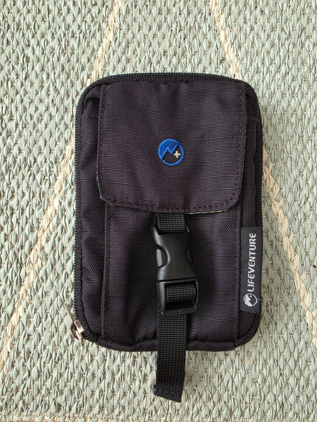 Portafogli: Lifeventure - Reisebrieftasche, Passhülle – Usato da Bern venduto da nic_k9sl